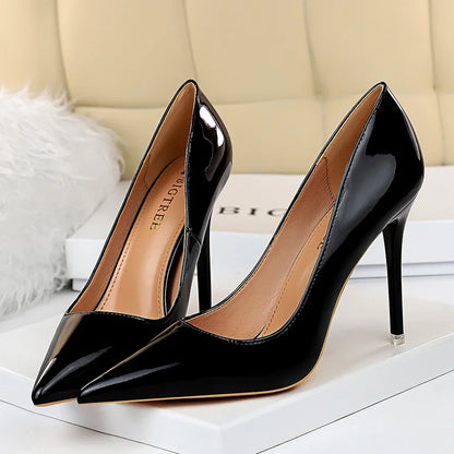 Women 7.5cm 10.5cm High Heels Wedding Bridal Classic Pumps Lady Scarpins Metallic Leather Low Heels Stiletto Nude Office Shoes