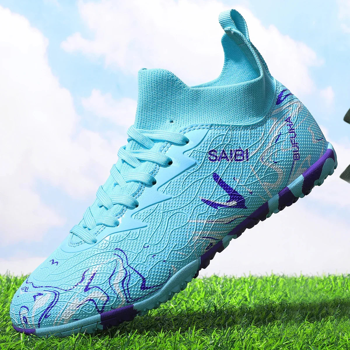 football boots sneakers chuteira society soccer shoes Above the ankle but not to the knee Anti-slip column Sole spikes