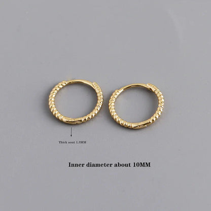 925 Sterling Silver Fashion Piercing Charm Twist Huggies Hoop Earrings for Women Rock Gothic Unisex Jewelry Ear Buckles