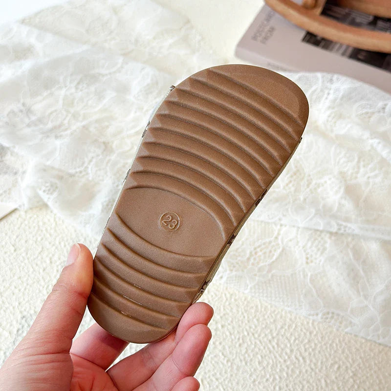 2026 Children Casual Beach Shoes for Girls Boys Summer New Fashion Star Style Soft Sole Anti-slippery Versatile Roman Sandals