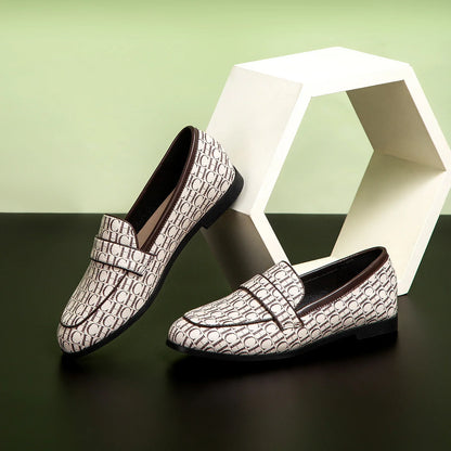 Classic Style Fashion Retro Women's New Flat Shoes Letters Printing Simple Hundred with Fine Workmanship Women's Casual Shoes