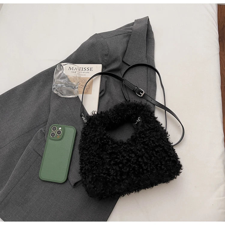 Plush Sweet Shoulder Bags for Women Cute Autumn and Winter 2025 New Versatile Fashion Large Capacity Women's Handbags