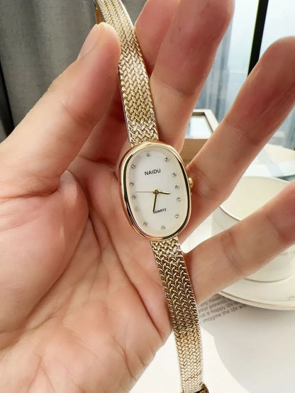 New Brand Quartz Watch for Women Luxury Gift Oval Dial Rhinestone Watch Adjustable Stainless Steel Strap Wristwatches Wholesale