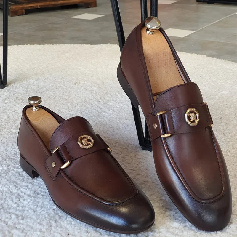 Novos Mocassins Pretos Masculinos Slip-On Bico Redondo Sapatos Sociais Masculinos Frete Grátis Sapatos de Casamento para Homens Tamanhos 38-47