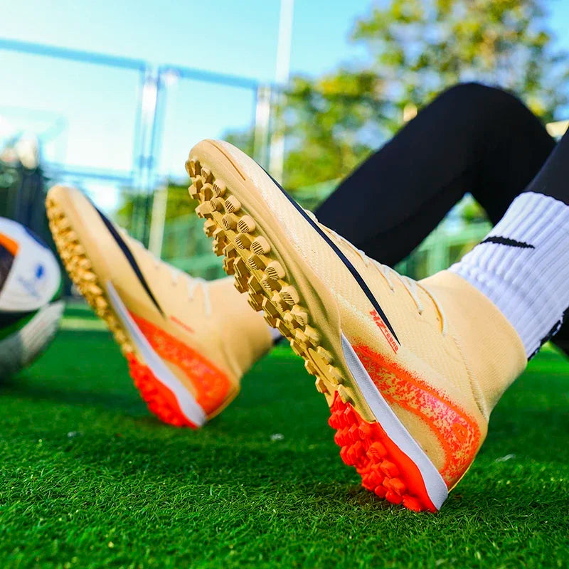 New Men Women Professional Football Boots Training Cleats Sport Sneakers Trainer Lightweight Grass Non-slip Match Soccer Shoes