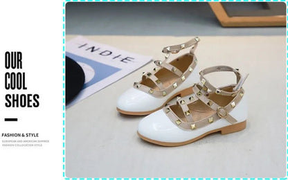 Girls Shoes Spring Children Shoes Girl Rivets Princess Autumn Toddler Girls Kids Flat Shoes T-Tied Style Girls Summer Sandals