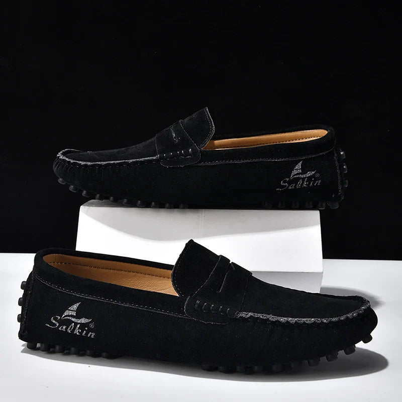 Quality Men's Suede Slip On Loafers Fashion Lightweight Breathable Wallking Driving Shoes Comfort fashion Outdoor Men's Sneakers