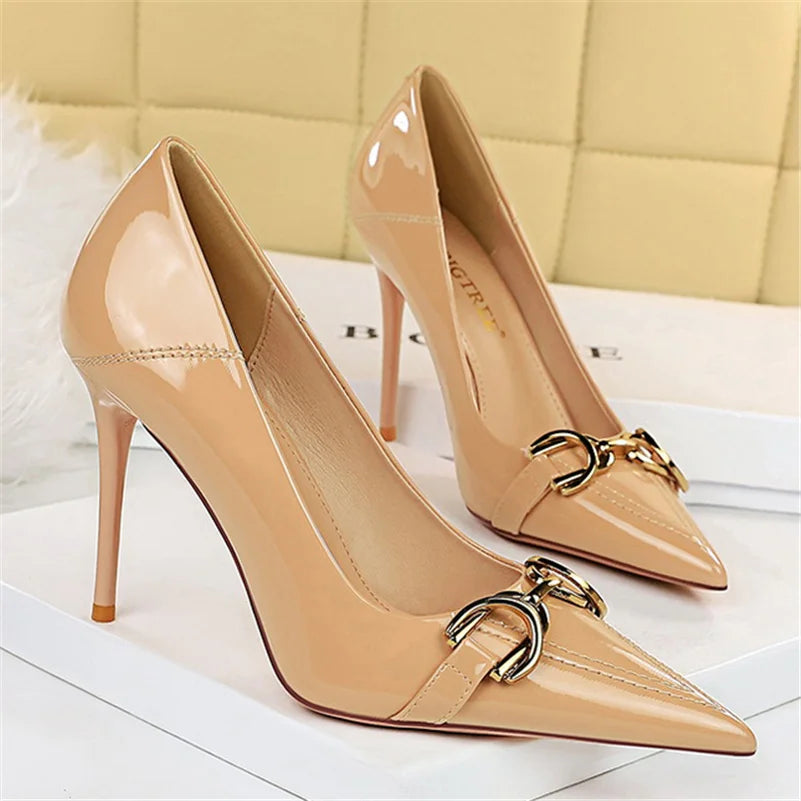 Women 7cm 10cm High Heels Wedding Bridal Replica Pumps Lady Scarpins Metal Chain Buckle Low Heels Stiletto Nude Green Prom Shoes