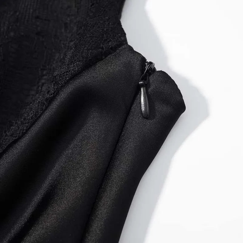 Black Satin Lace V-Neck Camisole Top for Women Cropped Y2k Harajuku Fashion Elegant Sleeveless Shirt Blouse Female