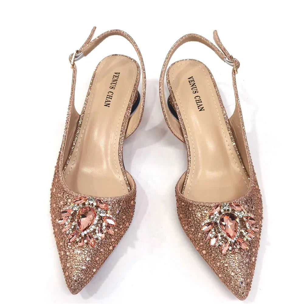 Sandálias Azul Royal Femininas Scarpin de Luxo Salto Médio Design de Strass Sapatos e Bolsas para Festa