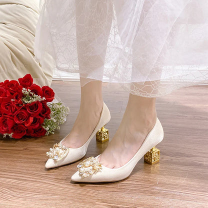 Autumn New Ladies High Heels Pointed Toe Shaped Heel High 5cm and 7cm Wedding Shoes Square Buckle Travel Banquet Shoe High Heels