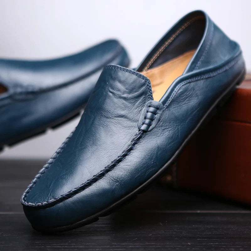 Sapatos Masculinos de Couro Mocassins Masculinos de Verão Sapatos de Couro Casuais de Negócios Clássicos Macios Mocassins Homem Sapatos Baixos Respiráveis