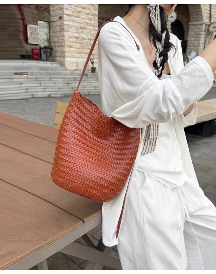luxury woman handbagNew high end Hand-woven genuine leather women's bag large capacity shoulder tote bag underarm bag bucket bag
