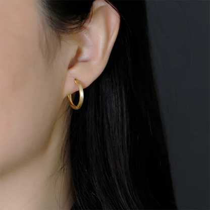 925 Sterling Silver Minimalist Matte Gothic Unisex Huggies Ear Hoop Earrings for Women Men Piercing Ear Buckle Jewelry
