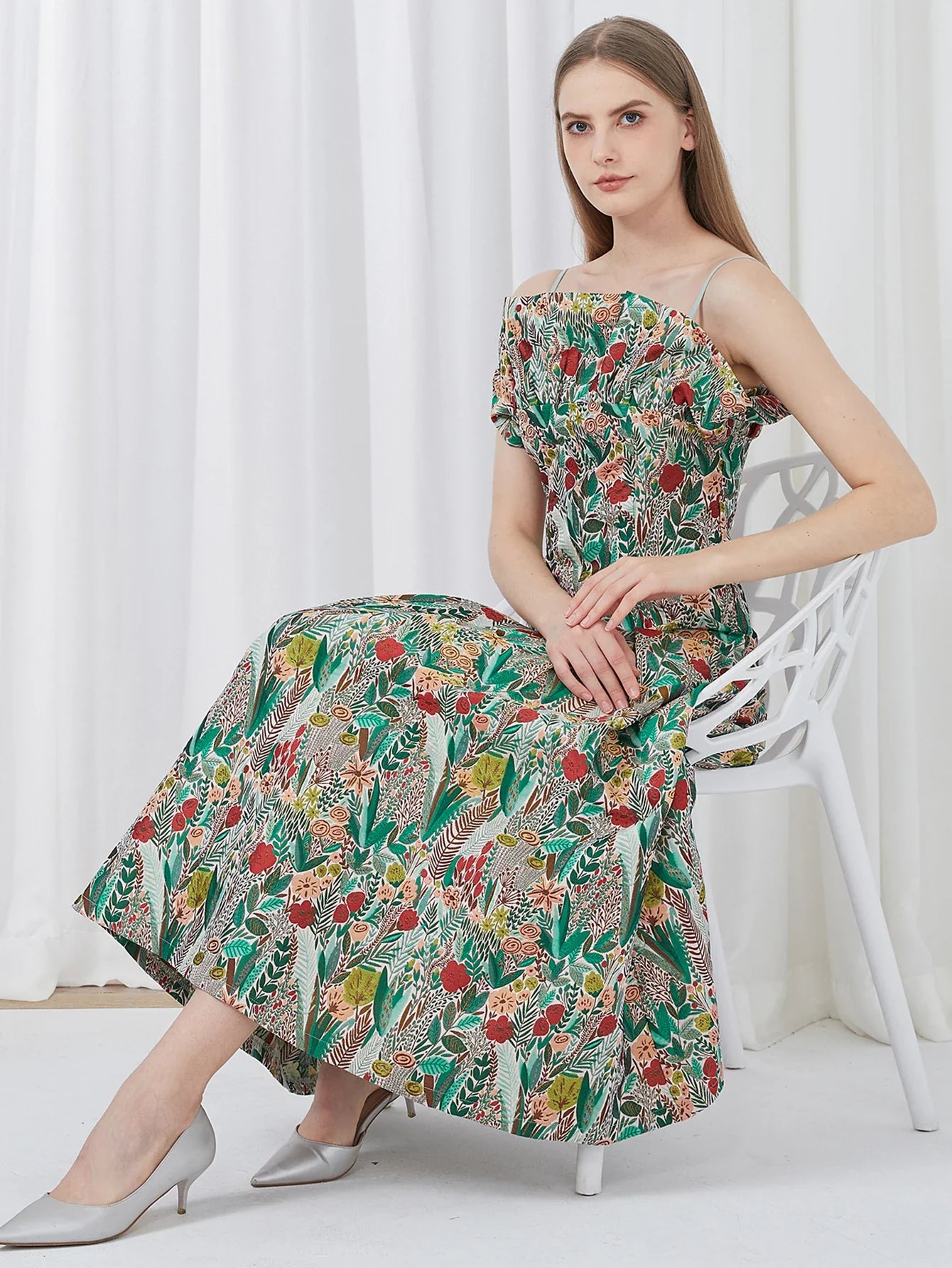 Elegant Women Dress Embroidery Sleeveless Summer Fashion Spaghetti Straps Vintage Party Gown Luxury Banquet Vestido