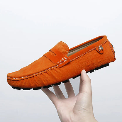 2025 Novos Sapatos Gorro Feitos à Mão Masculinos de Luxo Leve Estampa Crocodilo Tendência Mais Fácil de Combinar Slip-On Loafers Preguiçosos Sapatos da Moda para Dirigir Masculinos e Femininos