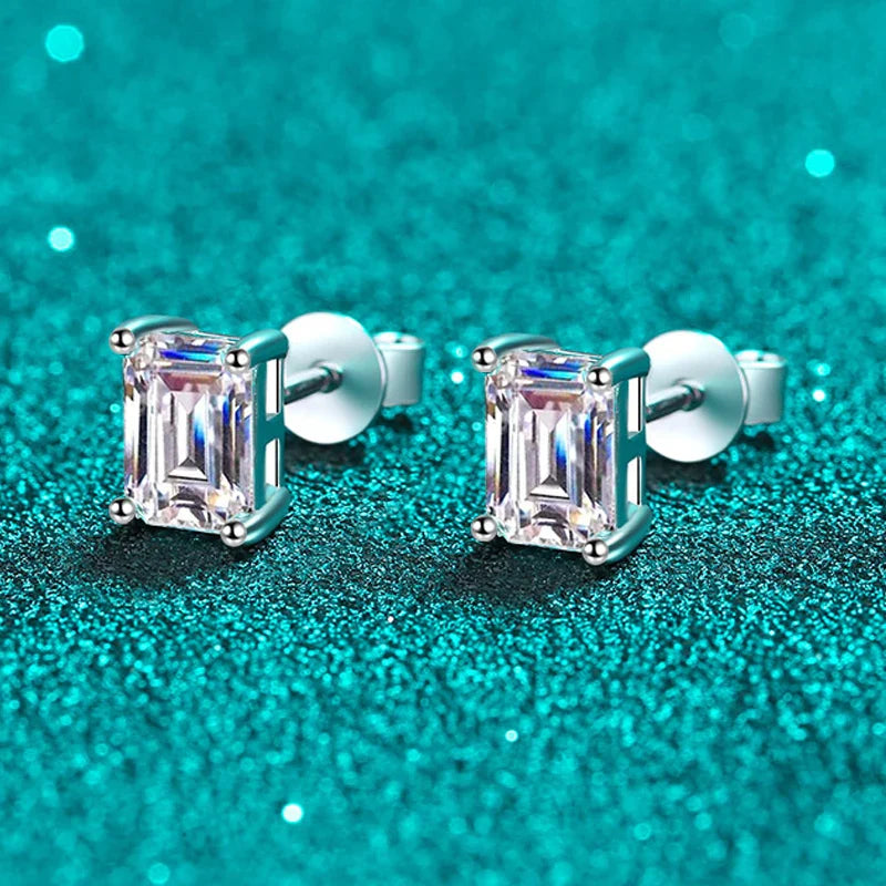 0.5-2CT Emerald/Radiant Cut Moissanite Stud Earrings for Women Lab Grown Diamond Jewelry Wedding S925 Sterling Silver GRA