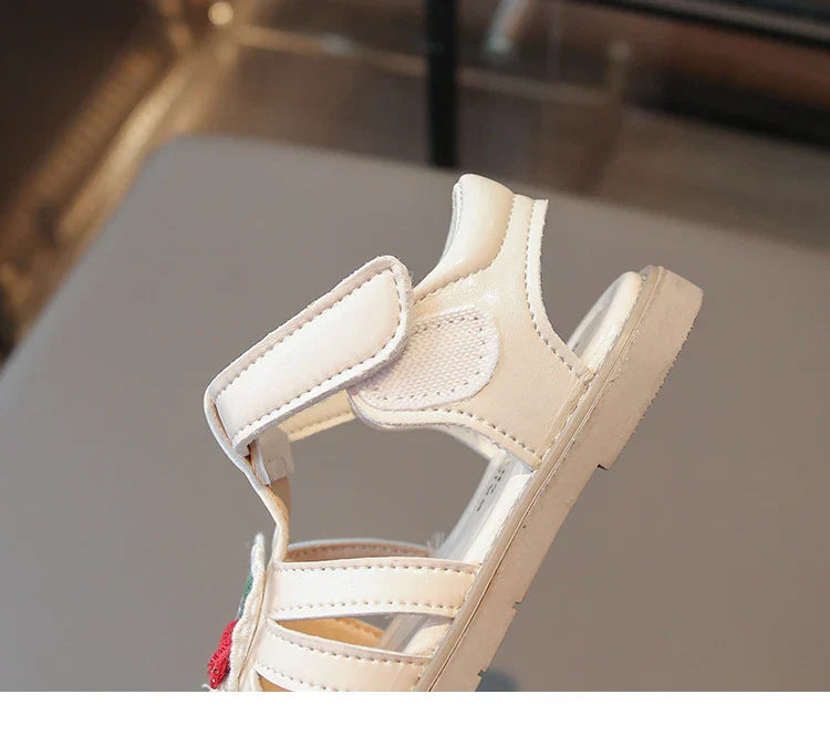 Summer Baby Girls Sandals Pu Leather Cartoon Strawberry Children's Beach Sandals Cowhide Non-slip Sole Kids Shoes