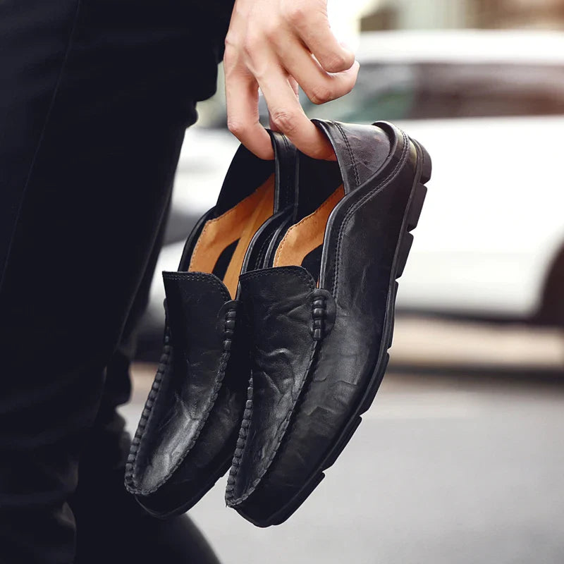 Summer Men Casual Shoes Leather Moccasins Breathable Slip on Boat Shoes Italian Luxury Brand Mens Driving Loafers Size 37-47
