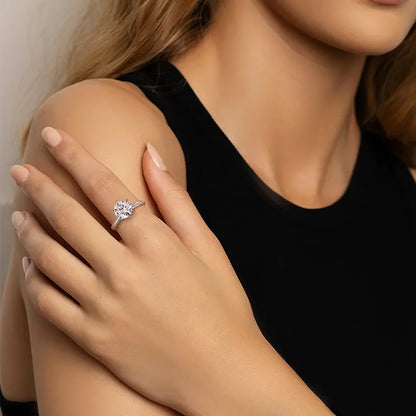 0.5-5CT Certified Moissanite Solitaire Ring for Women D Vvs1 Sparkling Wedding 925 Sterling Silver Lab Diamond Band GRA