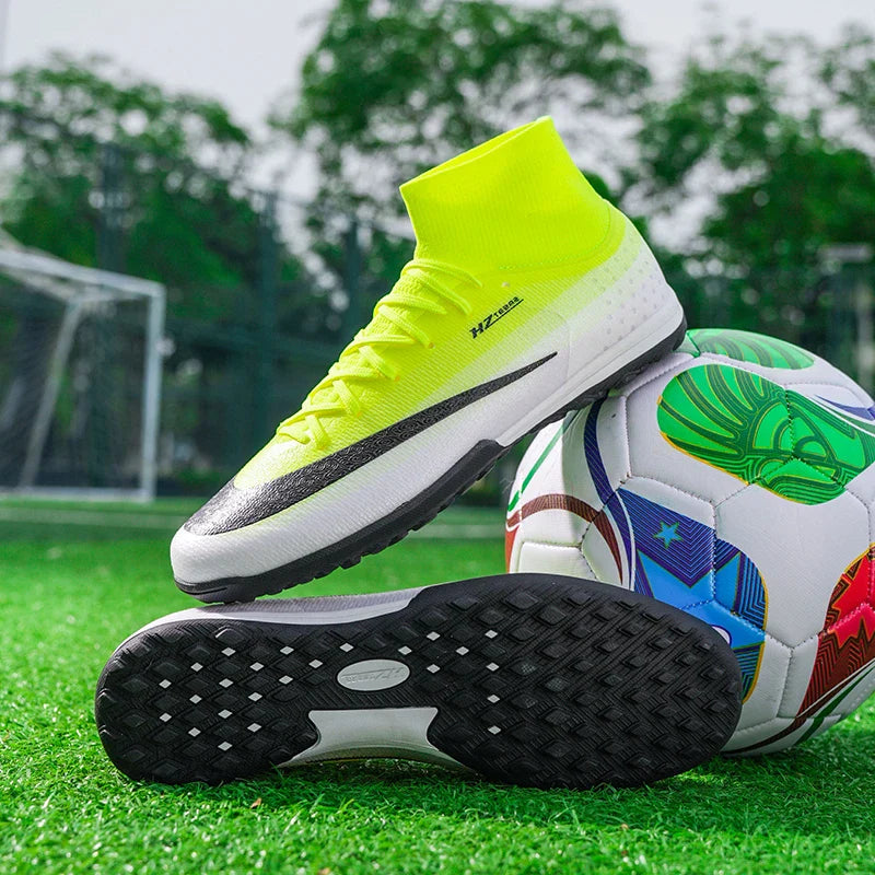 New Men Soccer Shoes Hot Sale Football Boots Women Professional TF/FG Sneakers Unisex High-quality Futsal Cleats Ultralight