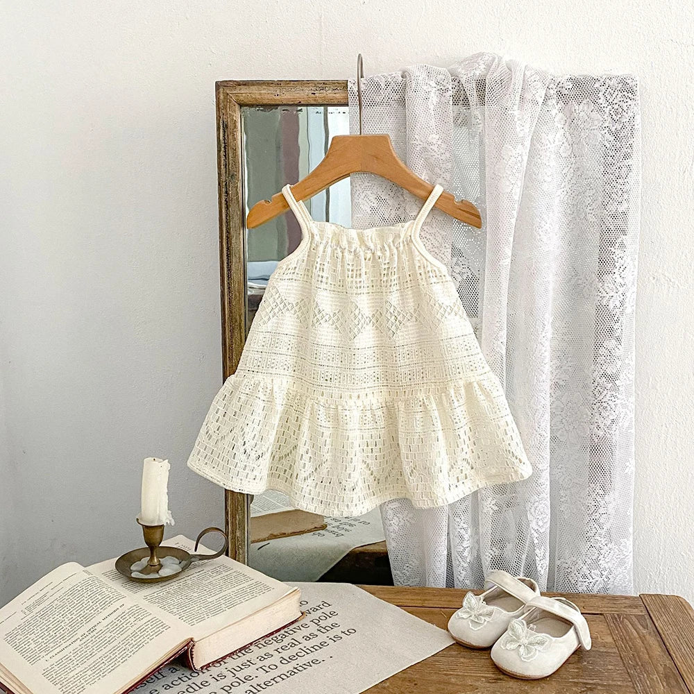2025 New Summer Girls Lace Hollow Out Ruffled Straps Princess Dress Kids Party Dresses Baby Girls Fashion Summer Outfit