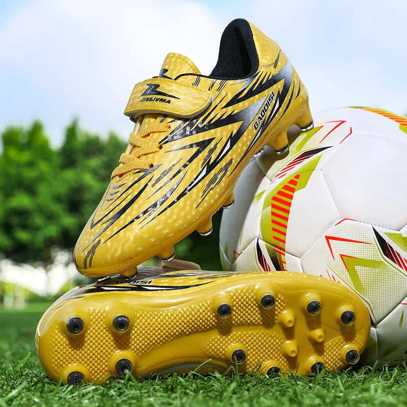 New Kid Professional Football Boots Soccer Shoes Match Boys Sports Shoes Comfortable Sneakers Match Outdoor Non-Slip Unisex