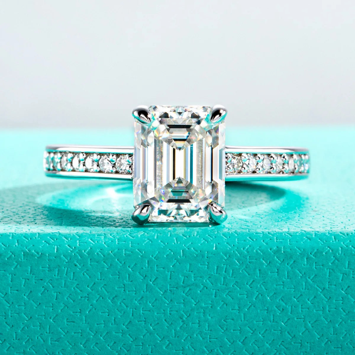 3ct Emerald Cut D Color Moissanite Engagement Ring 18K Gold Plated Classic Wedding Ring Women Jewelry Wholesale