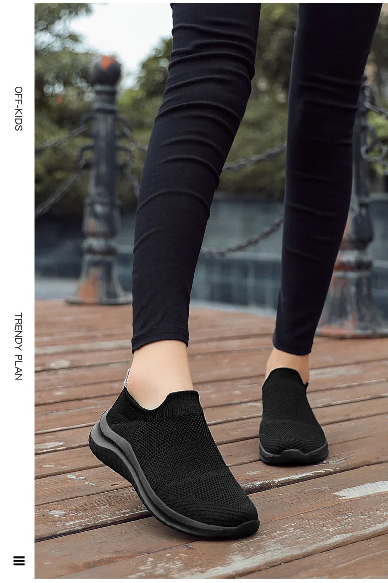 Unisex Men Women Casual Shoes Soft Sole Slip-On Sneakers Men Women Running Shoes Women Lightweight Loafers Walking Male Footwear