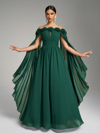Vestido de Um Ombro Só com Mangas Bufantes Grandes, Aplique Floral no Corpete e Cintura Plissada, em Chiffon, Efeito Emagrecedor