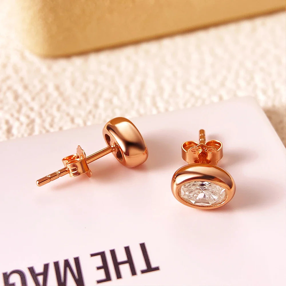 Bezel Set Oval Cut 0.5CT 1CT Moissanite Stud Earrings for Women s925 Silver Plated 18k Lab Diamond Round Bubble Ear Jewelry