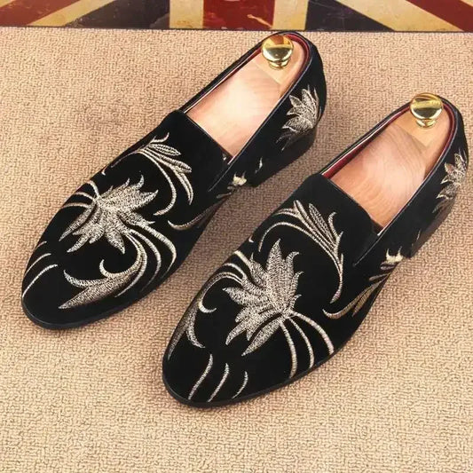Sapato Masculino Europeu Americano Fosco Outono Conforto Masculino Bordado Loafers Moda Barbeiro Masculino Casual Social Masculino