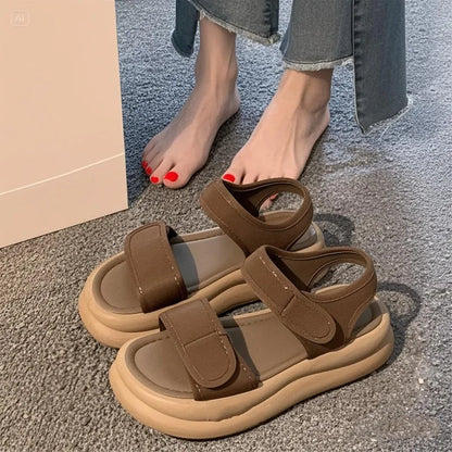 Thick soled Roman sandals for women, new summer sports soft soled work versatile, non tiring, non slip beach shoes