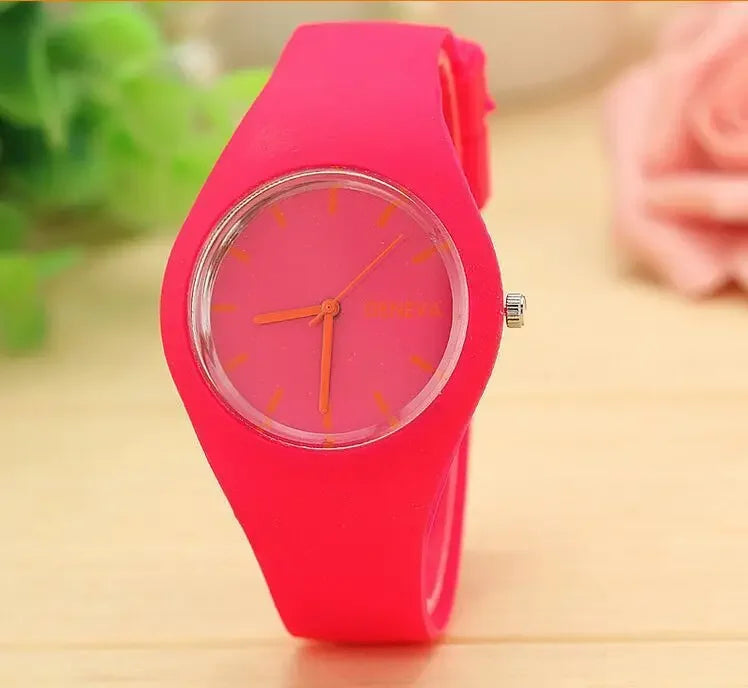 Women's Watches Famous Brand Quartz Watch Women Fashion Casual Sports Silicone Wristwatch Hot Kobiet Zegarka