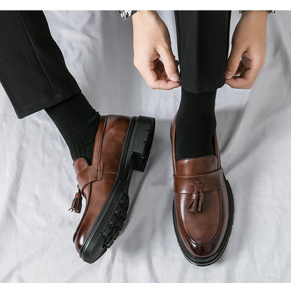 Men's Dress Shoes Classic Social Brogues Casual Leather Shoes For Men Formal Office Wedding Shoes Male Tassel Leather Loafer Man