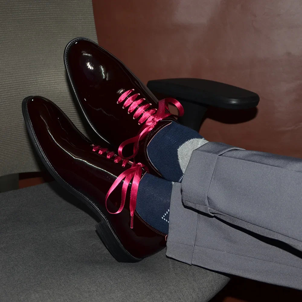 Luxury Men's Dress Shoes Burgundy Smooth Patent Leather Italian Whole Cut Plain Toe Oxford Lace-Up Wedding Party Formal Shoes