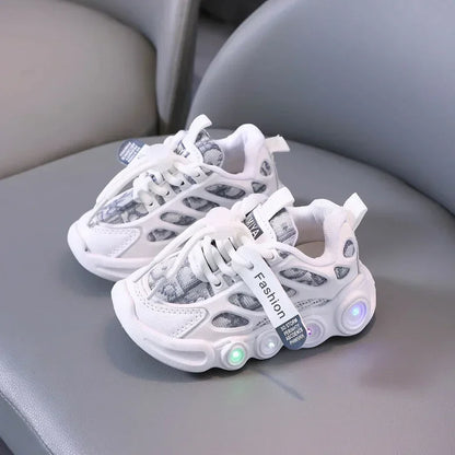 Sneakers Kids Fashion LED Light Shoes Letter Webbing Mesh Breathable1-6years Old Luminous Shoes Casual Sports Shoes Boys Shoes