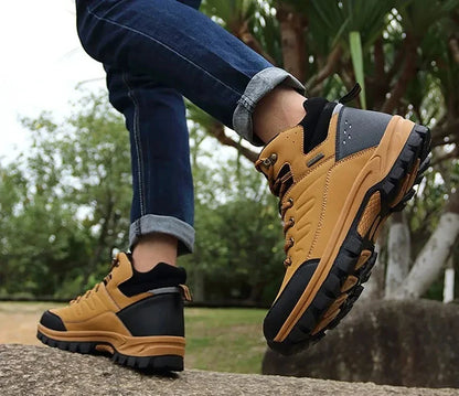 Brand Winter Men's Boots Warm Men's Snow Boots High Quality Leather Men Sneakers Outdoor Men Hiking Boots Work Shoes Size 39-46