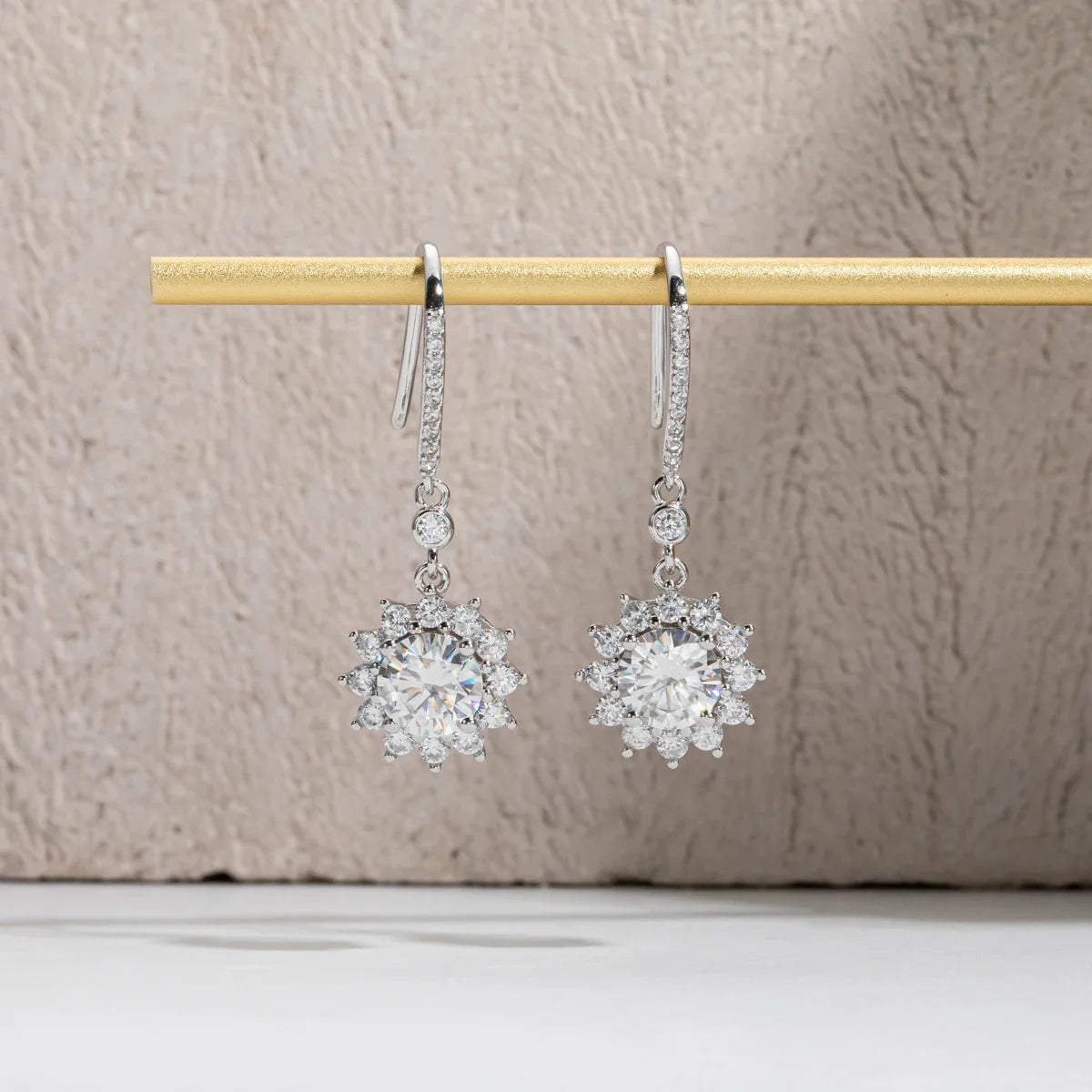 1 Carat Sunflower D Color Moissanite Drop Earrings 925 Sterling Silve Flower Hook Earrings for Woman Gifts Wholesale