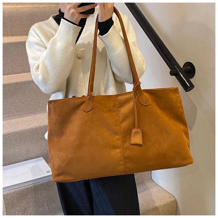 Velvet Zipper 2024 New Product Large Tote Bag Solid Large Capacity Popular Fashion Shoulder Bag Soft Simple Commuter Handbag