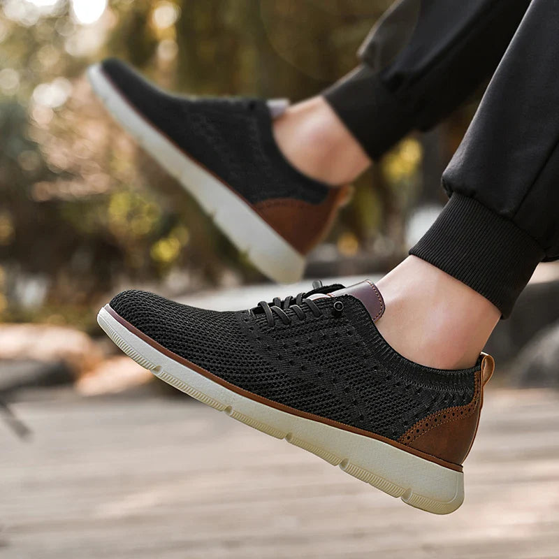 Large Size Comfortable Men's Shoes Light Fashion Casual Sports Shoes Breathable Flying Mesh Top Loafers