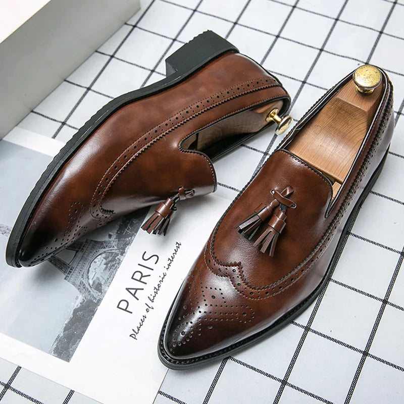 Tassel Formal Leather Shoes Men Classic Social Casual Business Brogues Men's Dress Shoes Trend Wedding Party Leather Loafers Men