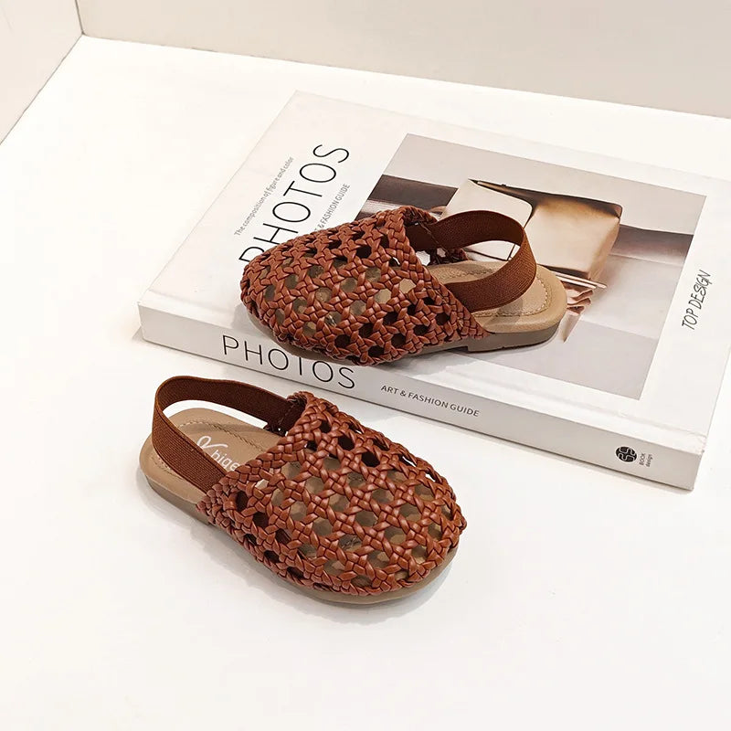 Traditional Woven Sandals Young Child in Summer 2026 New Child Flat Shoe Retro Baby Walking Shoe Girls Casual Sandals Baby Shoes