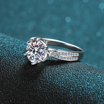 0.5ct 1ct Moissanite Engagement Ring Women Proposal Rings S925 Sterling Silver with White Gold Plated Wedding Band