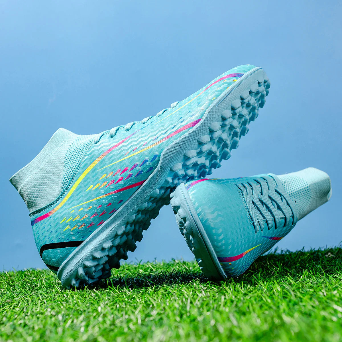 Wear Resistant TF Turf Soccer Boots PU Elastic Fabric Upper Rubber Stable Grip Sole Youth Boys Girls Football Shoes