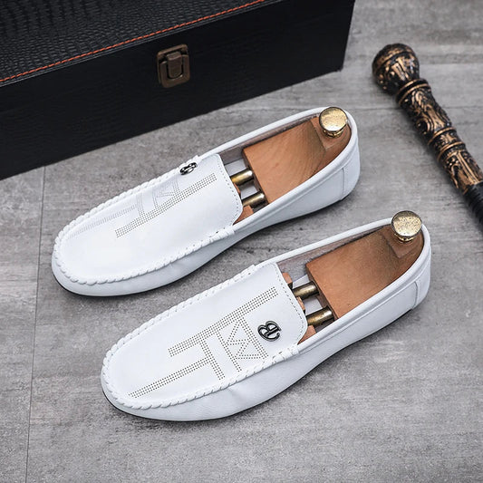 Sapatos Casuais Masculinos Couro Genuíno Marca de Luxo Mocassins Italianos Respiráveis Slip-on Sapatos Masculinos para Dirigir Chaussure Homme