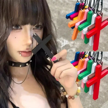 Y2K Wood Cross Pendant Necklace for Women Men Vintage Cool Spicy Girls Hip Hop Fashion Necklace Party Jewelry Accessories Gift