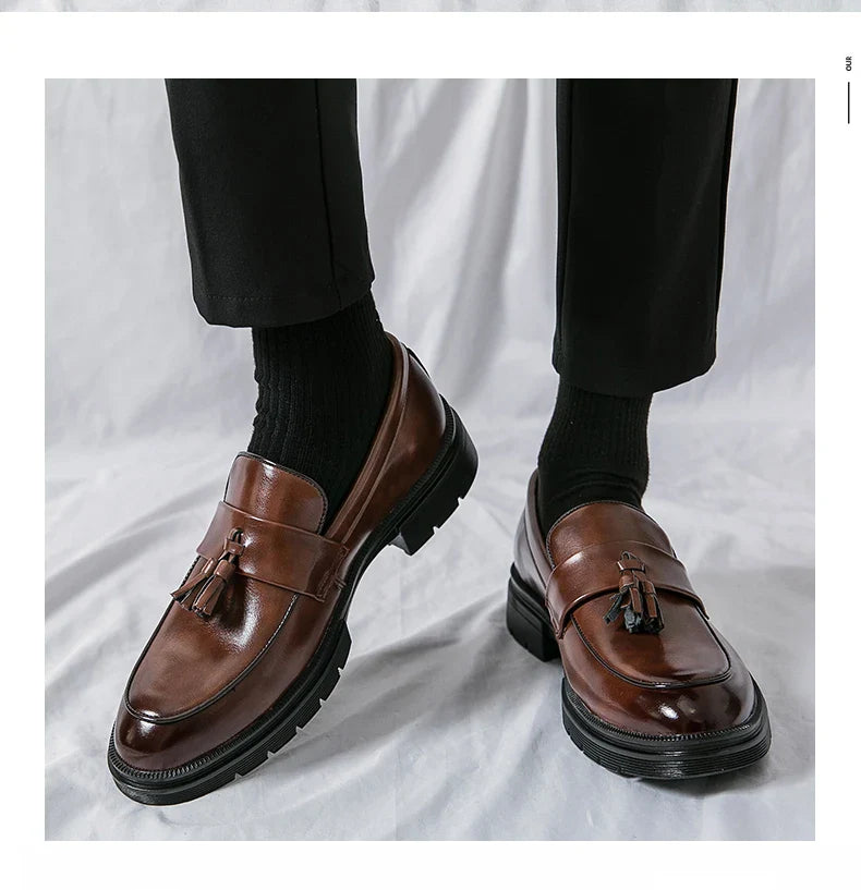 Men's Dress Shoes Classic Social Brogues Casual Leather Shoes For Men Formal Office Wedding Shoes Male Tassel Leather Loafer Man
