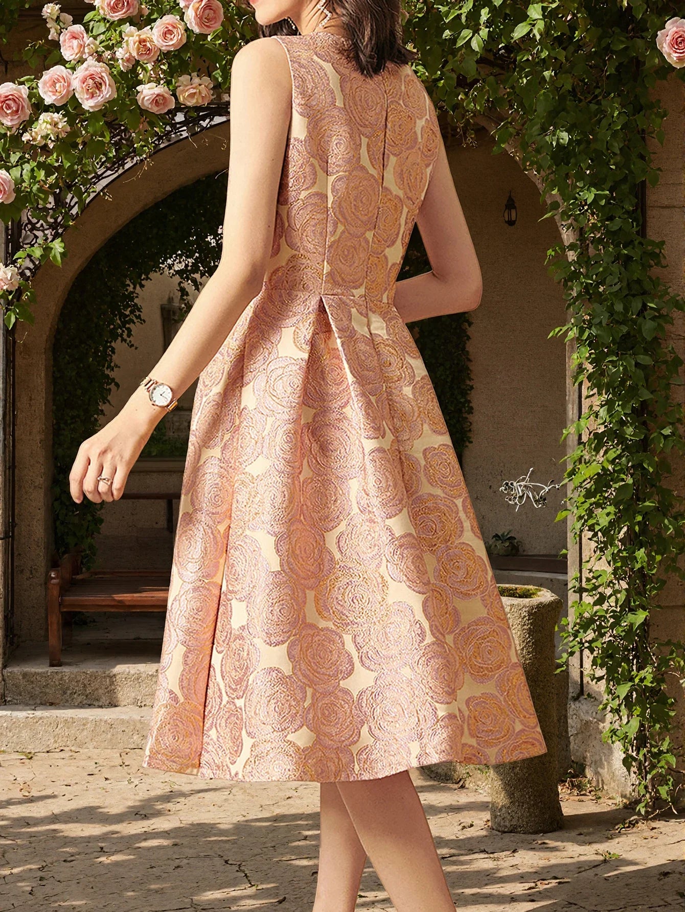 Elegant Women Sleeveless Summer Jacquard Boho Floral Vintage Ladies Party Clothes New A-Line Midi Dress Ladies Gowns