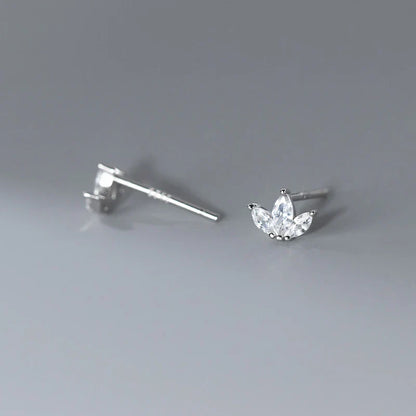 925 Sterling Silver Shiny Small Leaf Zircon Stud Earrings for Women Fashion Korean Teen Crown Piercing Pendientes Jewelry